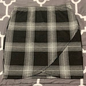 Grey/Black Plaid Mini Skirt